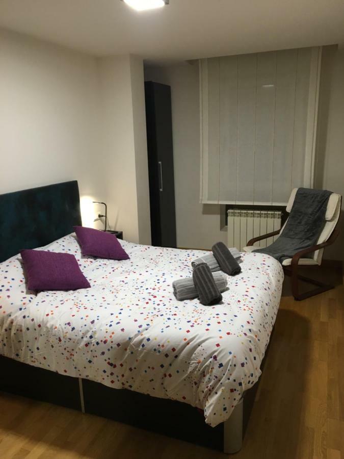 Skylinepamplona Apartment Bagian luar foto